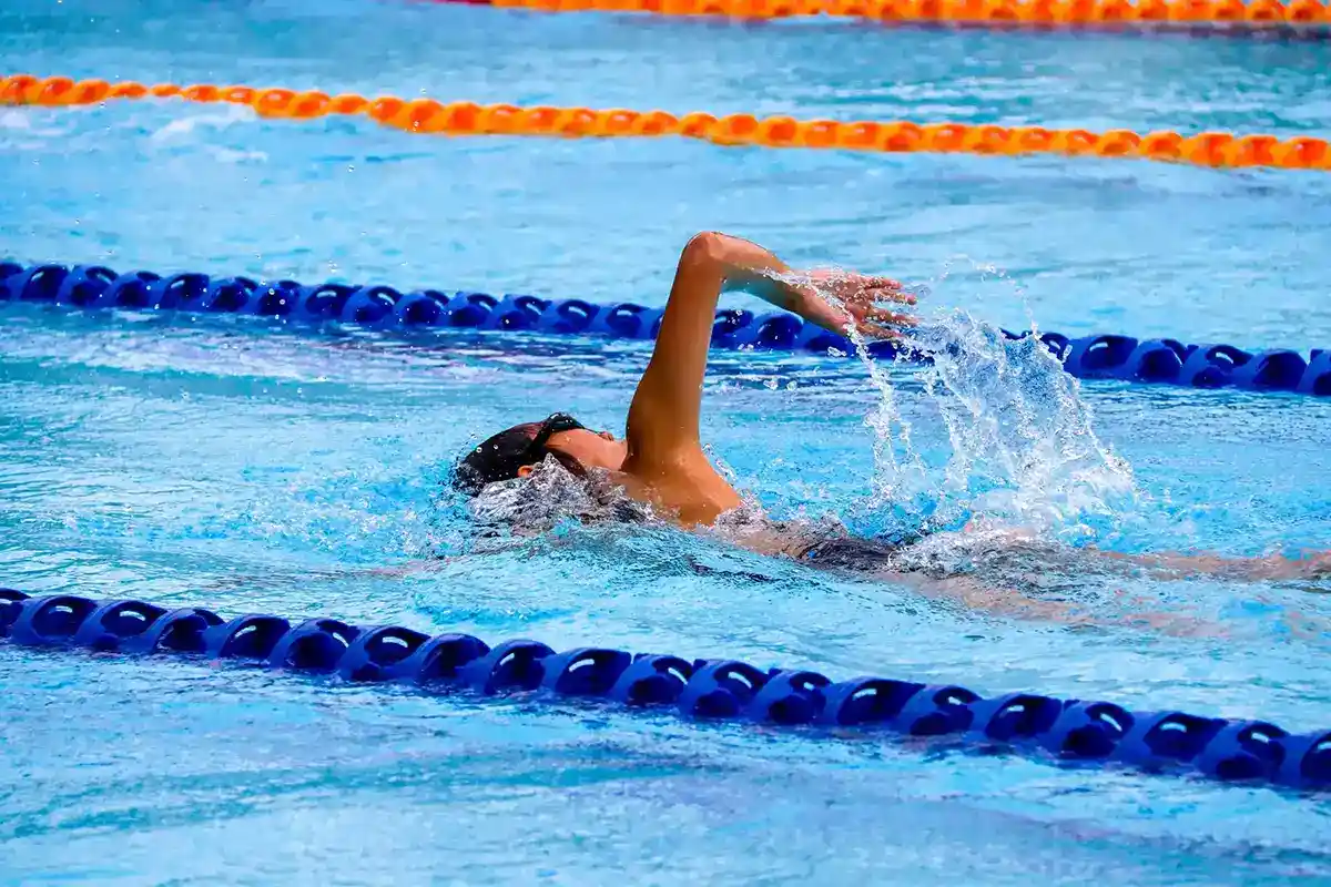 Chiropractic Anaheim CA Swimmer Laps